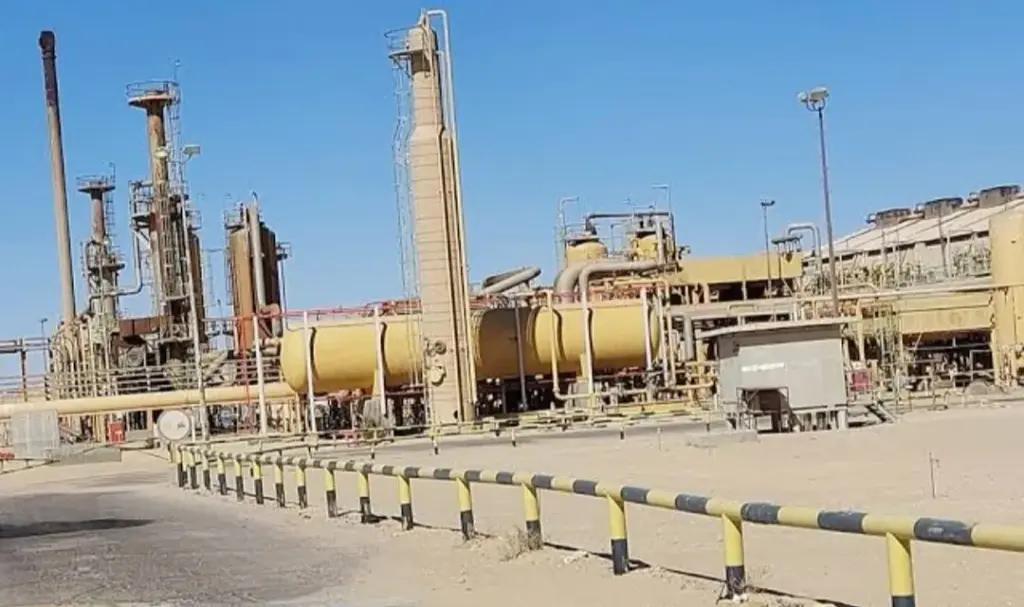 شركة سرت للنفط تحقق رقماً قياسياً في حفر البئر الأفقي بحقل زلطن شركة سرت للنفط تحقق رقماً قياسياً في حفر البئر الأفقي بحقل زلطن