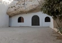 حكاية مسجد.. مسجد الكهف أو “زاوية درنة” الليبية حكاية مسجد.. مسجد الكهف أو "زاوية درنة" الليبية