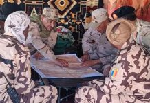 توقيع بروتوكول عسكري بين حفتر وإنجامينا لتأمين الحدود المشتركة توقيع بروتوكول عسكري بين حفتر وإنجامينا لتأمين الحدود المشتركة