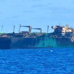 السفينة الروسية المنكوبة تبتعد 65 كم عن الساحل السفينة الروسية المنكوبة تبتعد 65 كم عن الساحل