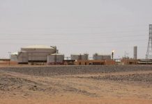 حريق خط الشرارة يوقف حقل الفيل وإجراءات عاجلة حريق خط الشرارة يوقف حقل الفيل وإجراءات عاجلة