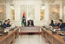 المنفي يلتقي عدداً من أعضاء الحوار المُهيكل المنفي يلتقي عدداً من أعضاء الحوار المُهيكل