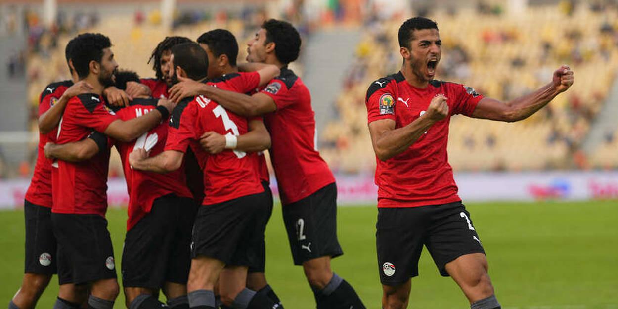 CAN 2022 : l’Égypte renverse le Maroc et se qualifie en demies