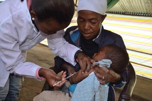 Vaccination anti-rougeole et supplémentation en vitamine A : Plus de 4,6 millions d’enfants de moins de 5 ans ciblés durant la campagne qui démarre ce jour Vaccination anti-rougeole et supplémentation en vitamine A : Plus de 4,6 millions d’enfants de moins de 5 ans ciblés durant la campagne qui démarre ce jour
