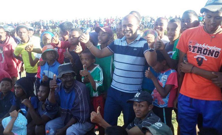 6ème arrondissement : Le député Andriamampandry soutient la jeunesse 6ème arrondissement : Le député Andriamampandry soutient la jeunesse