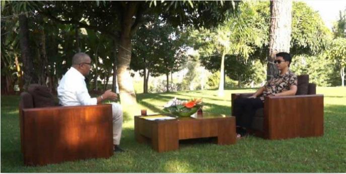 Andry Rajoelina : « Les recrutements dans la fonction publique se font par voie de concours » Andry Rajoelina : « Les recrutements dans la fonction publique se font par voie de concours »