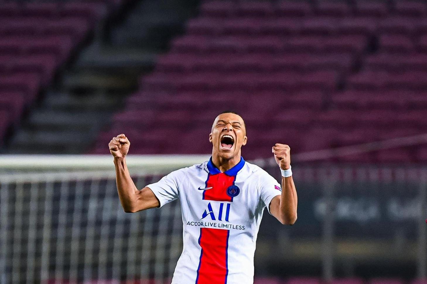 PSG : (off) Mbappé prolonge son aventure à Paris PSG : (off) Mbappé prolonge son aventure à Paris