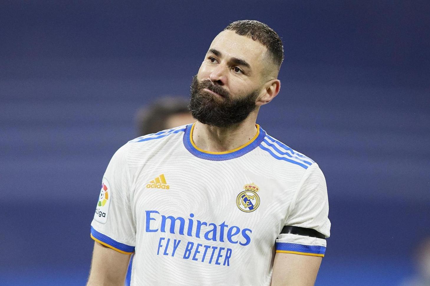 Karim Benzema : « J’arrête le football si… », c’est la douche froide au Real Madrid ! Karim Benzema : « J’arrête le football si… », c’est la douche froide au Real Madrid !