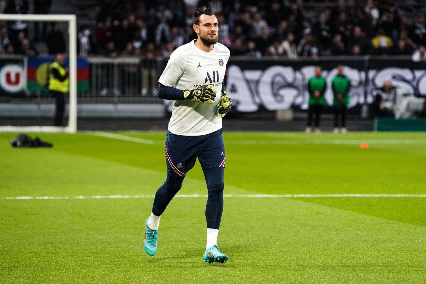 Un gardien de Paris s’en va Un gardien de Paris s’en va