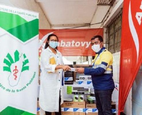 Ambatovy : Six ordinateurs remis à la DRSPA Ambatovy : Six ordinateurs remis à la DRSPA