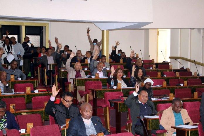 Conseil National de l’Evaluation : La proposition de loi d’Eléonore Johasy jugée inutile Conseil National de l’Evaluation : La proposition de loi d’Eléonore Johasy jugée inutile