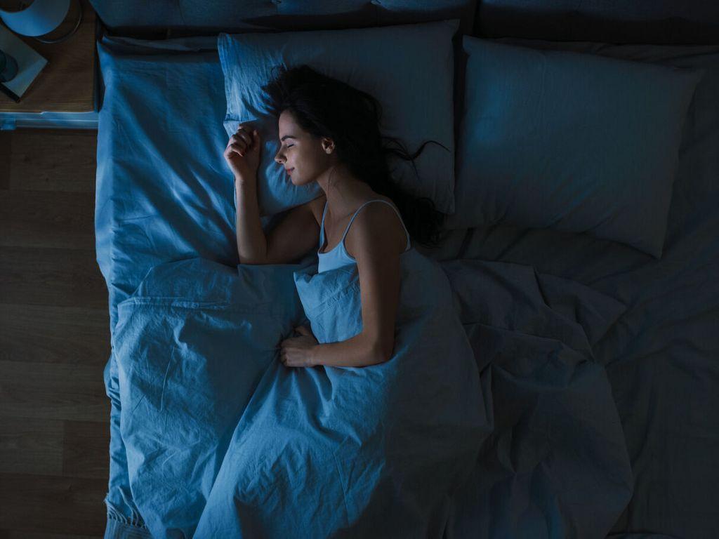 Quelle est la durée idéale de sommeil pour maintenir notre cerveau en forme (le plus longtemps possible) ? Quelle est la durée idéale de sommeil pour maintenir notre cerveau en forme (le plus longtemps possible) ?