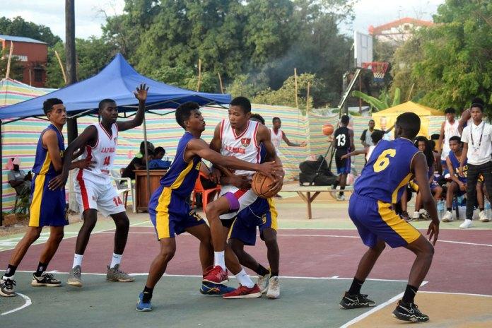 Basket – Championnats U18 : ASCUT et MB2ALL, leaders chez les garçons Basket – Championnats U18 : ASCUT et MB2ALL, leaders chez les garçons