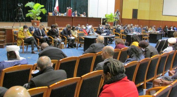 Jirama-Hausse du coût de la vie : Les députés très critiques sur les problèmes socio-économiques Jirama-Hausse du coût de la vie : Les députés très critiques sur les problèmes socio-économiques