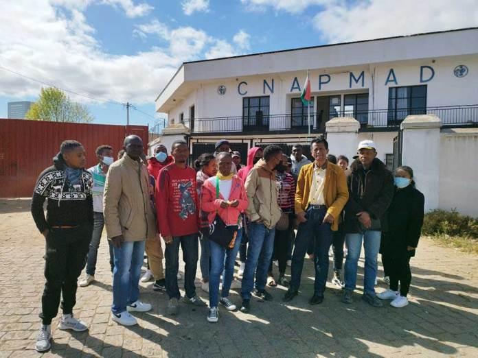 Salaires impayés : Les employés du CNAPMAD en grève Salaires impayés : Les employés du CNAPMAD en grève