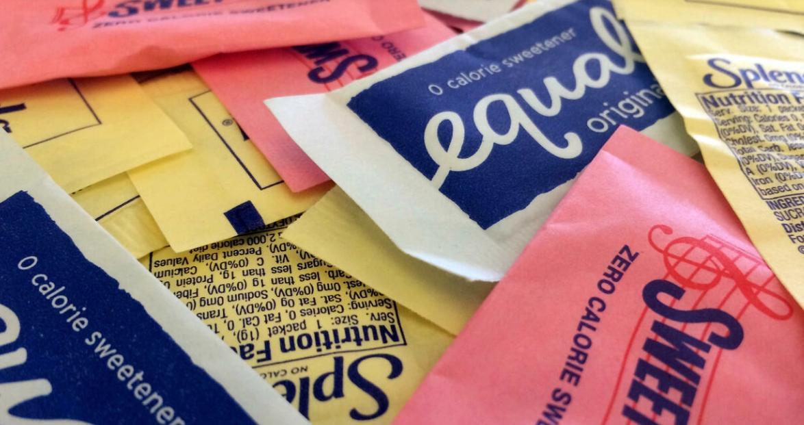 Les sucres artificiels peuvent augmenter le risque de maladies cardiaques, selon une étude Les sucres artificiels peuvent augmenter le risque de maladies cardiaques, selon une étude