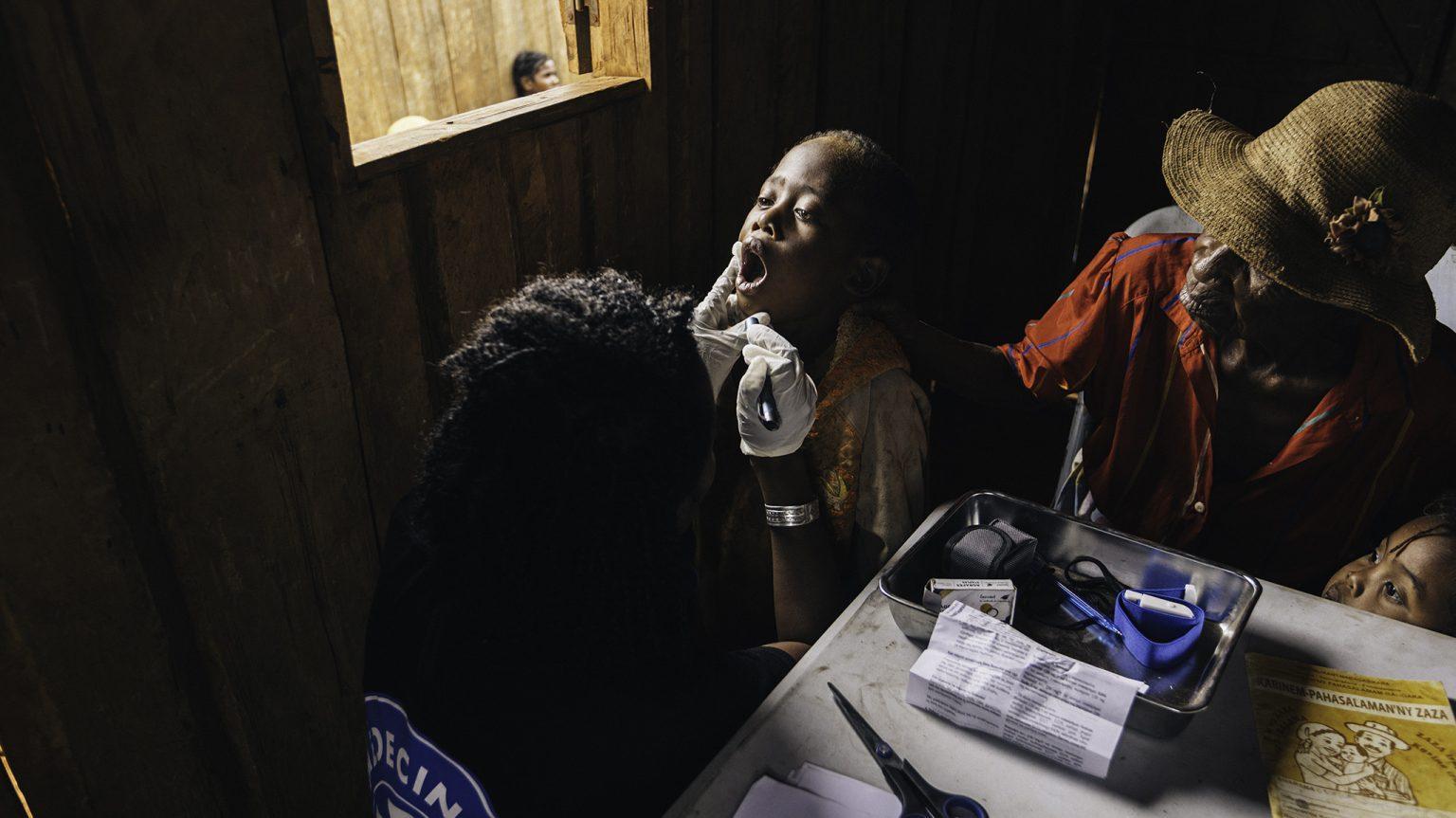 les maux de la faim les maux de la faim