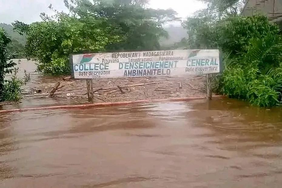7 morts, 13 disparus et 35 000 sinistrés après le passage de Cheneso 7 morts, 13 disparus et 35 000 sinistrés après le passage de Cheneso