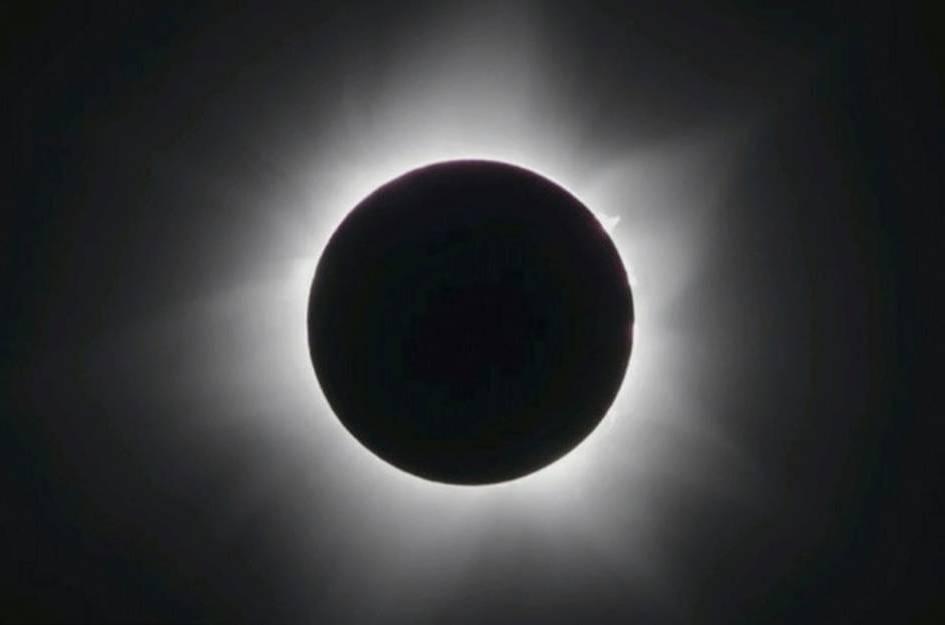 Une éclipse solaire totale visible en Australie et au Timor oriental Une éclipse solaire totale visible en Australie et au Timor oriental