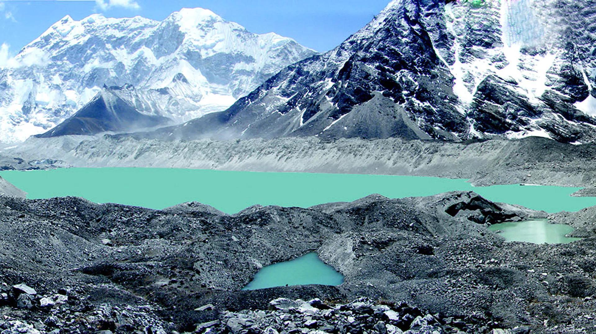 Himalayan Glaciers on Track to Lose 80% of Their Volume Over Climate Change Himalayan Glaciers on Track to Lose 80% of Their Volume Over Climate Change