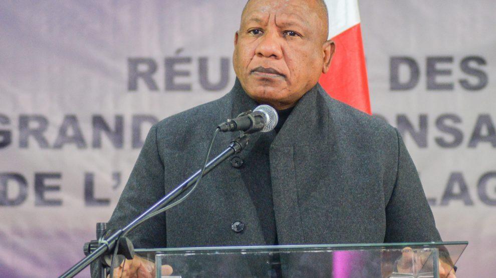 CONJONCTURE ÉLECTORALE – Le Premier ministre appelle à l’unité de l’armée CONJONCTURE ÉLECTORALE – Le Premier ministre appelle à l’unité de l’armée