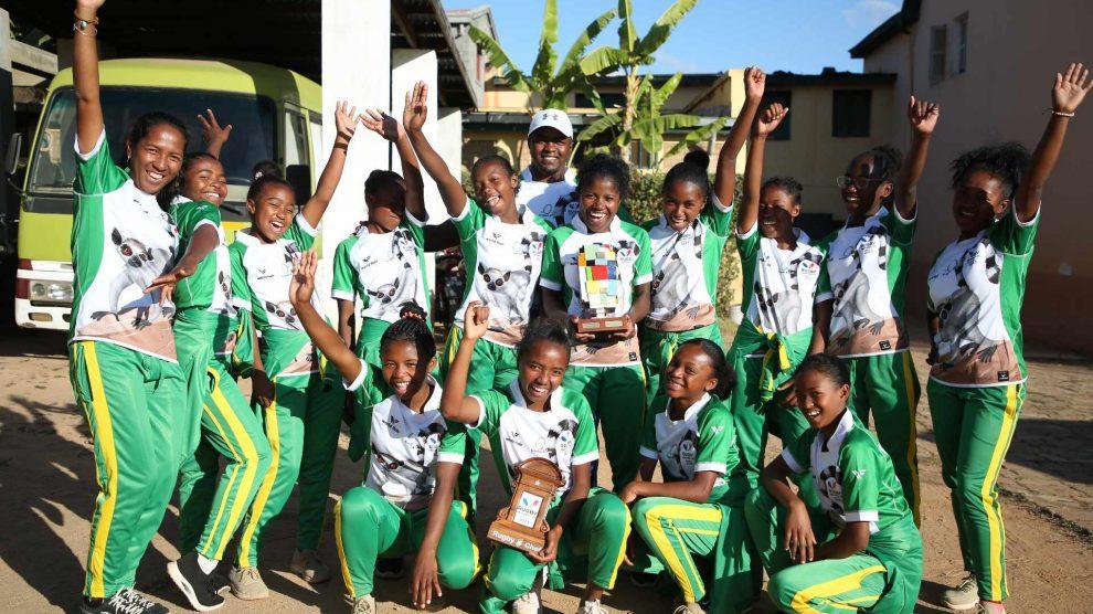RUGBY SCOLAIRE FÉMININ – Les Enfants de l’Ovale championnes du monde RUGBY SCOLAIRE FÉMININ – Les Enfants de l’Ovale championnes du monde