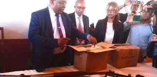 Deux Étrangers Arrestés pour Tentative de Coup D’État Deux Étrangers Arrestés pour Tentative de Coup D'État