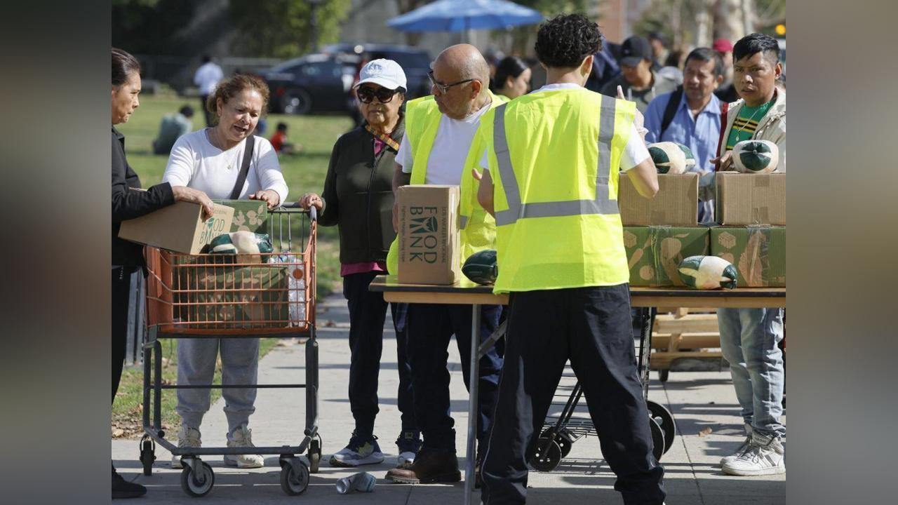 Paralysie Budgétaire: Gel des Aides Alimentaires ÉTendu Paralysie Budgétaire: Gel des Aides Alimentaires ÉTendu