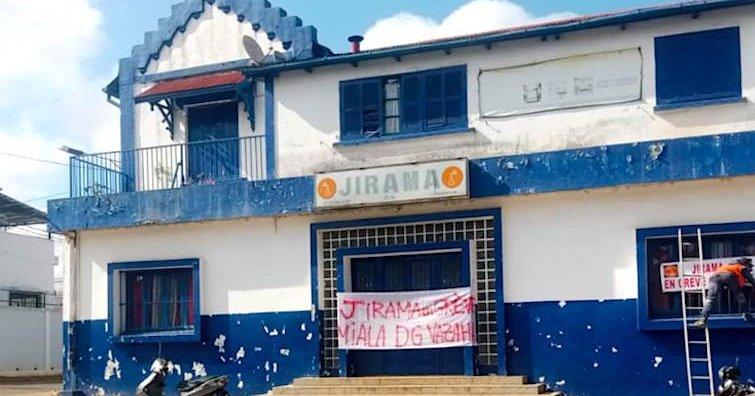 GrèVe du Personnel: la Jirama Lourdement Fragilisée GrèVe du Personnel: la Jirama Lourdement Fragilisée