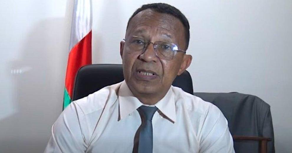 La CENI Officialise la Suspension des Élections Sénatoriales La CENI Officialise la Suspension des Élections Sénatoriales