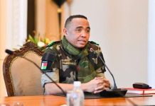 Déplacement Secret du Colonel Randrianirina à Dubaï Déplacement Secret du Colonel Randrianirina à Dubaï