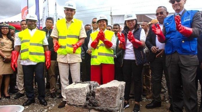 Approvisionnement en Eau: Station Pompage D’Amoron’Ankona Approvisionnement en Eau: Station Pompage D’Amoron’Ankona