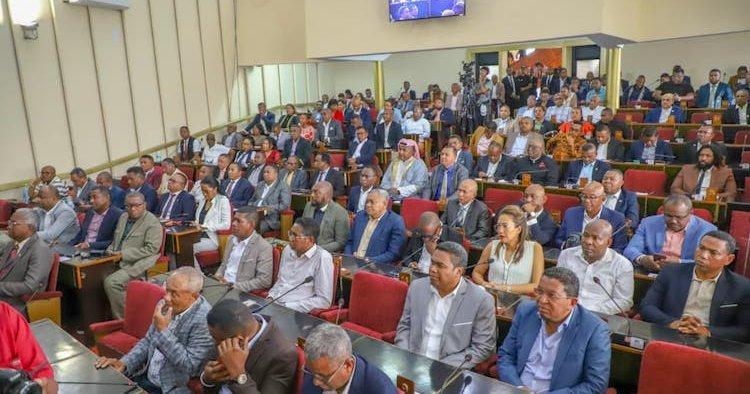 HCC Autorise Groupes Parlementaires Indépendants HCC Autorise Groupes Parlementaires Indépendants