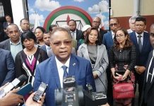 Bras de Fer À L’Assemblée Nationale sur L’Inamovibilité Bras de Fer À L'Assemblée Nationale sur L'Inamovibilité