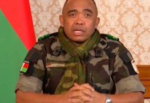 Transition vers une Réforme de Fond par le Chef de L’État Transition vers une Réforme de Fond par le Chef de L'État