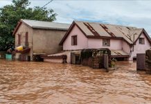 Bilan du Cyclone Fytia: 9 Morts, 63 000 Sinistrés Bilan du Cyclone Fytia: 9 Morts, 63 000 Sinistrés