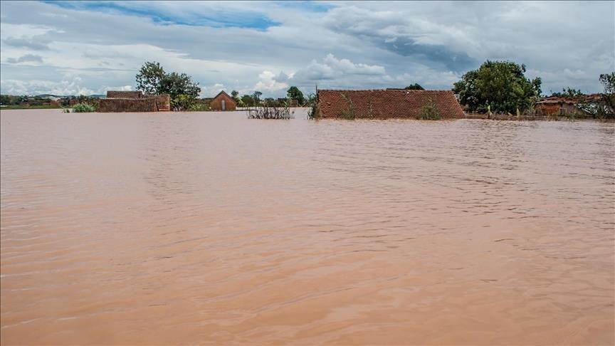 11 Corps sans Vie Retrouvés dans un Conteneur 11 Corps sans Vie Retrouvés dans un Conteneur
