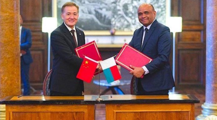 Cyclones Gezani et Fytia: Aide pour la Reconstruction Cyclones Gezani et Fytia: Aide pour la Reconstruction