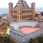 Démolition du Colisée et Rebaptisation du Stade Barea Démolition du Colisée et Rebaptisation du Stade Barea