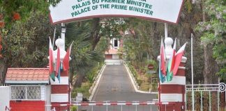 Nomination du Premier Ministre et Course aux Ministères Nomination du Premier Ministre et Course aux Ministères