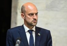 France Proteste Contre la Déclaration de Persona non Grata France Proteste Contre la Déclaration de Persona non Grata