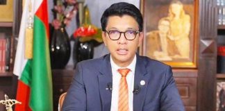 Andry Rajoelina Réapparaît Pour La Pentecôte Andry Rajoelina Réapparaît Pour La Pentecôte