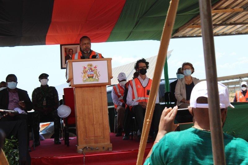 Solar Power Plant Construction Progress in KK impresses VP Solar Power Plant Construction Progress in KK impresses VP