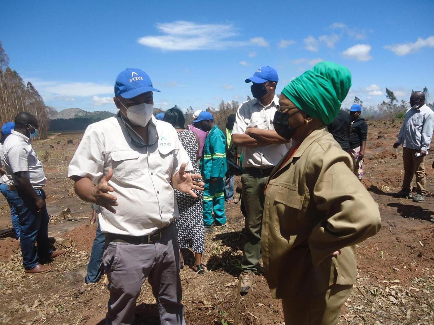 Minister hails Pyxus Agriculture for promoting Afforestation Minister hails Pyxus Agriculture for promoting Afforestation