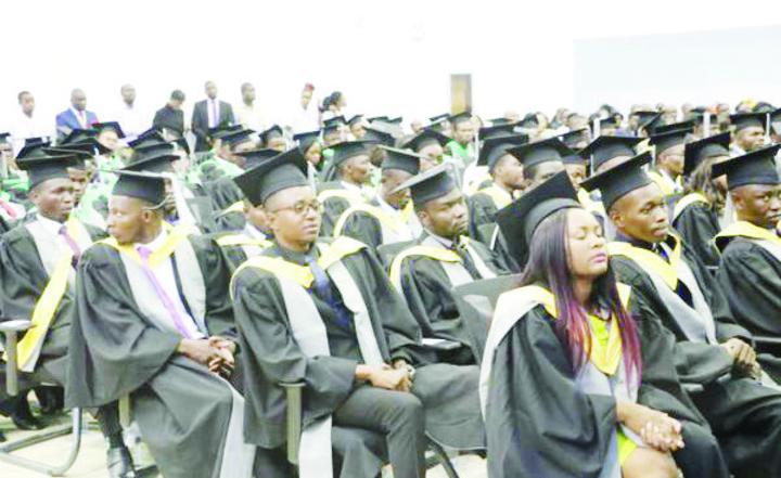 Universities turn to fundraising events Universities turn to fundraising events