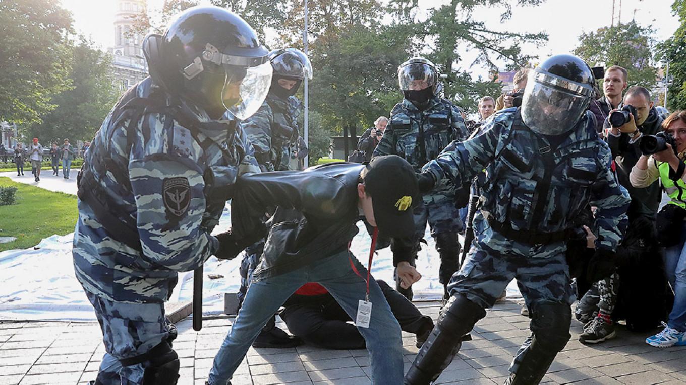 Russian Human Rights Defenders and International NGOs urge Malawi to support creation of a special rapporteur for Russia Russian Human Rights Defenders and International NGOs urge Malawi to support creation of a special rapporteur for Russia