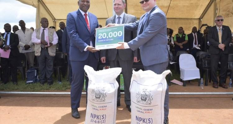 Russia hands over fertilizer to Malawi