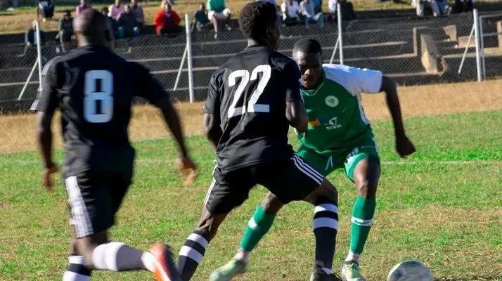 Referee robbed me and my team — De Jongh furious as he tells reporter to stop asking ‘stupid questions’ Referee robbed me and my team — De Jongh furious as he tells reporter to stop asking ‘stupid questions’