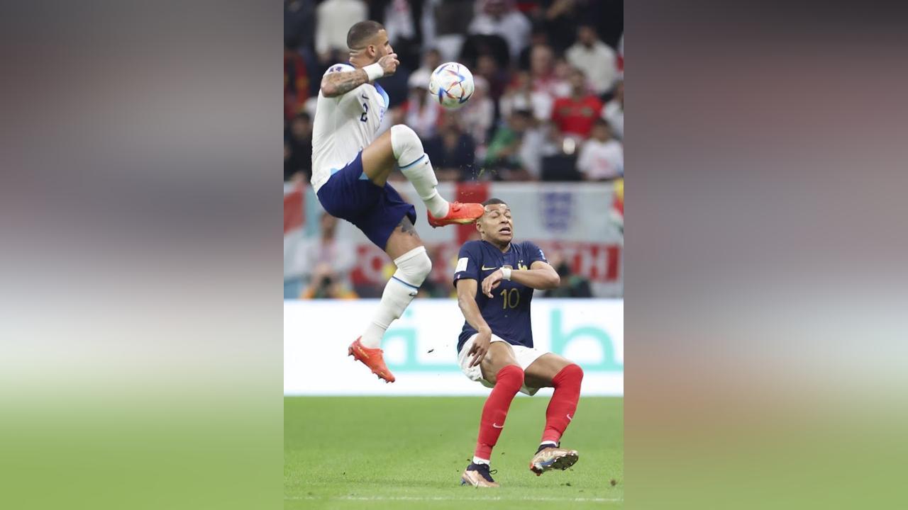 Southgate talked Walker out of international retirement Southgate talked Walker out of international retirement