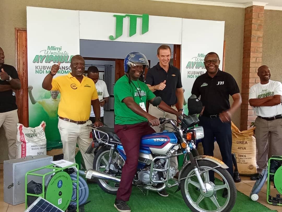 JTI Rewards Tobacco Growers in Mlimi Ozitsata Ayiphule JTI Rewards Tobacco Growers in Mlimi Ozitsata Ayiphule